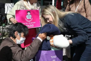Participa DIF Estatal en la entrega de apoyos Ayudando 2