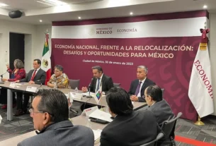 Titular de SEDESU participa en encuentro con SE 2