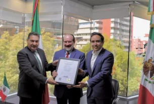Reconocen a Queretaro como primer lugar nacional en mejora regulatoria y registro de tramites