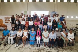 La brújula de San Juan del Río está en las comunidades: Roberto Cabrera