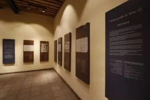 Inauguran exposición cartográfica en Museo Panteón de la Santa Vera Cruz