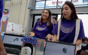 Inicia UPQ cuatrimestre con mil 378 nuevos estudiantes