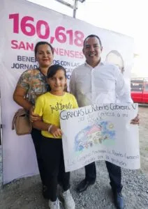 Roberto Cabrera entrega escrituras en colonia Girasoles y anuncia acciones para defender el patrimonio de sanjuanenses