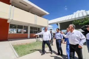 Autoridades entregan dos aulas a la Secundaria Técnica 39 en San Pedro Ahuacatlán