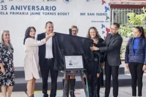 Roberto Cabrera encabeza ceremonia del 35 Aniversario de la primaria Jaime Torres Bodet 2 Roberto Cabrera encabeza ceremonia del 35 Aniversario de la primaria Jaime Torres Bodet