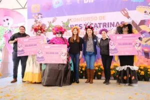DIF San Juan del Río premia a mejores altares y catrinas