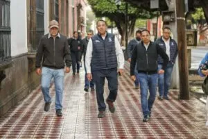 Roberto Cabrera supervisa trabajos de Servicios Públicos en Jardín de la Familia 2 Roberto Cabrera supervisa trabajos de Servicios Públicos en Jardín de la Familia