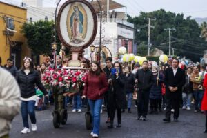 Realizan edición 75 de la Peregrinación de Los Farolitos tras ser declarada Patrimonio Cultural de San Juan del Río