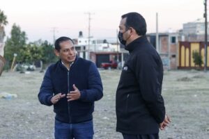 Roberto Cabrera supervisa trabajos de Servicios Públicos en la colonia Lomas del Pedregal