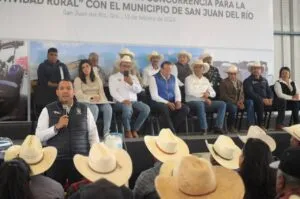 Entregan SEDEA y municipio de San Juan del Río apoyos a más de 300 a productores del campo 2 IMG 20240213 WA0094